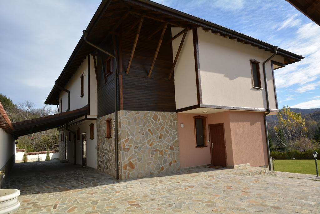 Sinabovite Houses Badevtsi Exterior photo